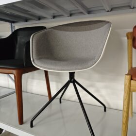 Phinox Dining Chair