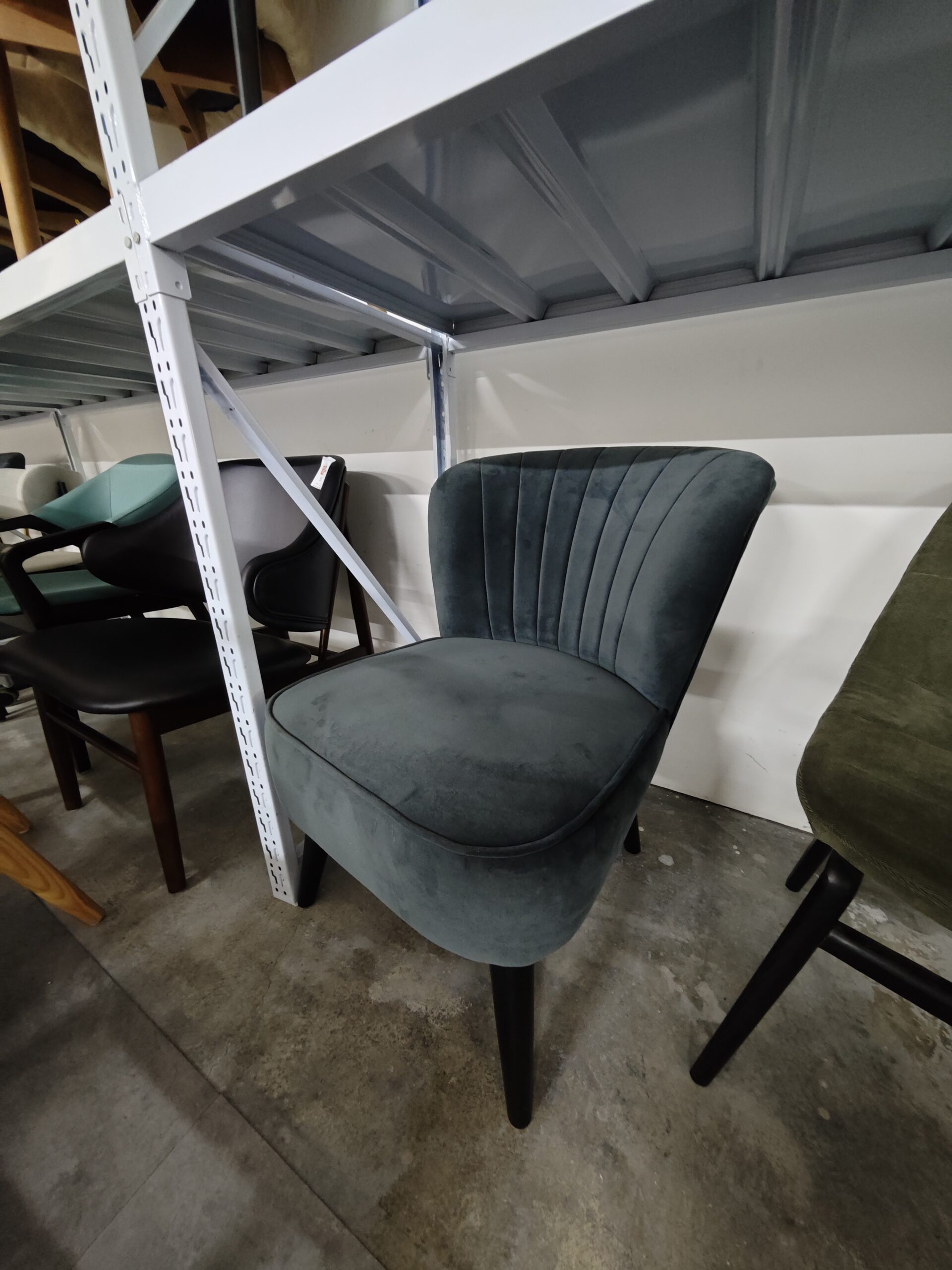 Navia Chair