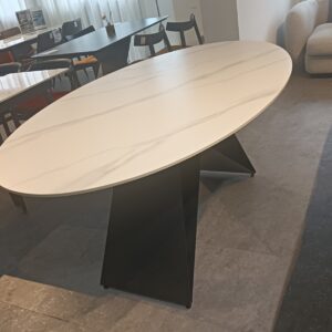 illum Oval Matte White Bianco Sintered Stone Dining table Top complete with Black Powder Coated Metal Leg Frame (BRAND NEW DISPLAY SET)